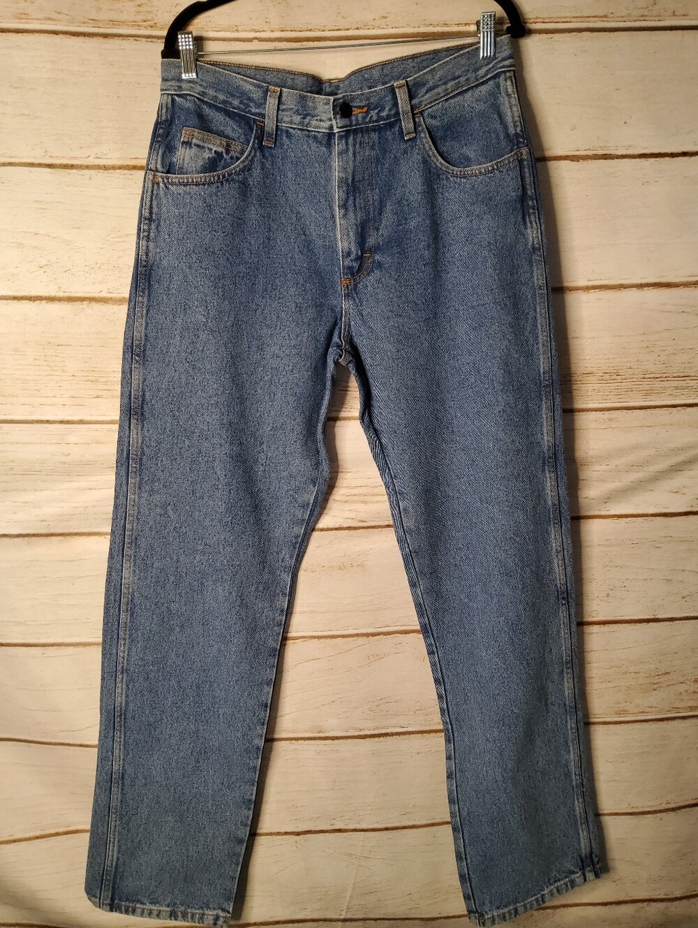 Men's Rustler Classic Relaxed Straight Fit Light Blue Denim Jeans 33x34
